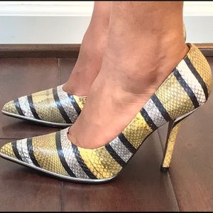 Authentic GIVENCHY Ayers Snakeskin Pumps